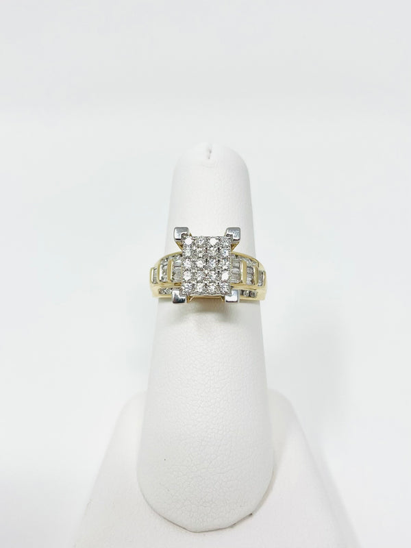 Anillo de compromiso de boda nupcial con racimo de diamantes cuadrados de princesa de oro amarillo de 10Q 1 