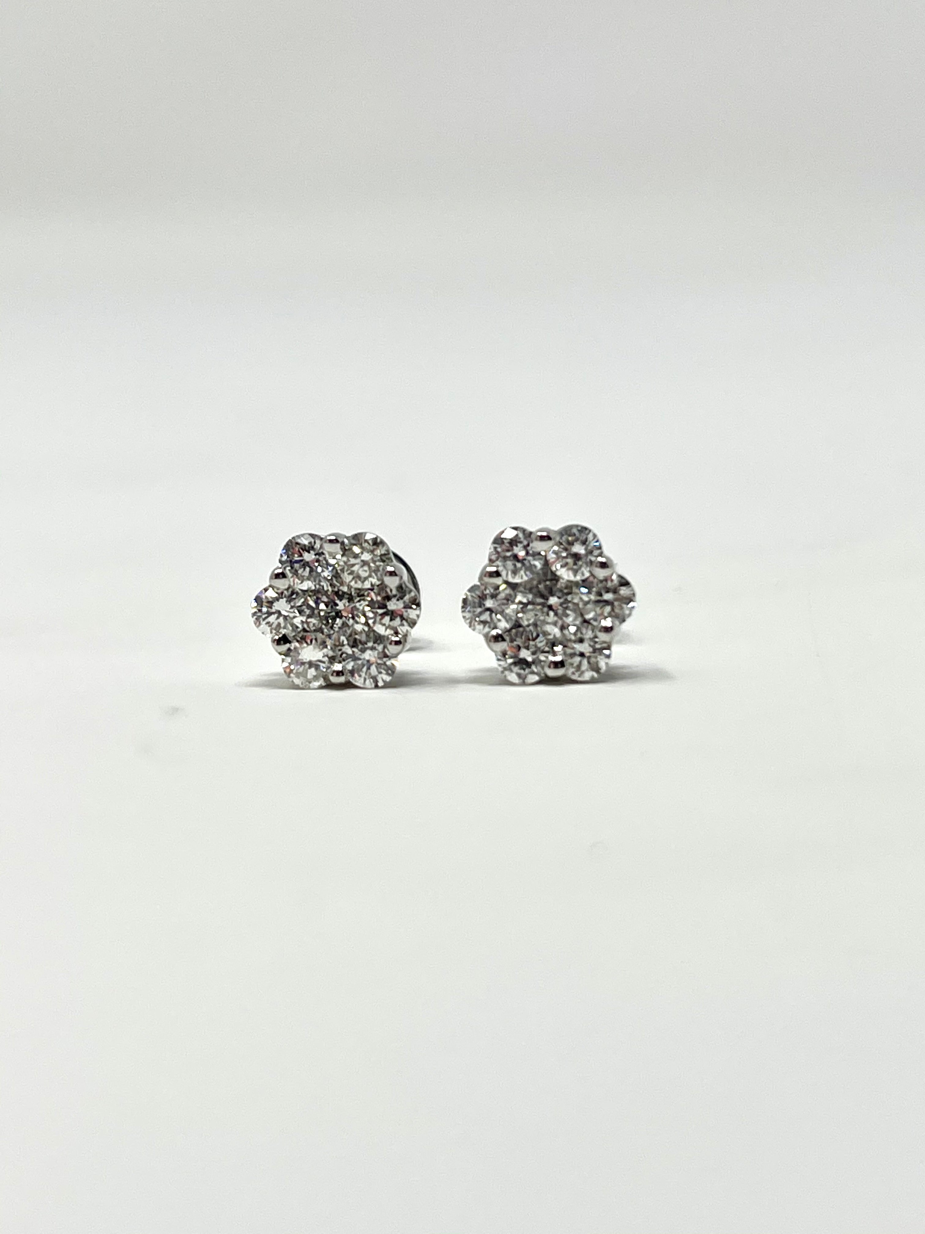 14K White Gold Flower 1.50 Cttw Diamond Earring