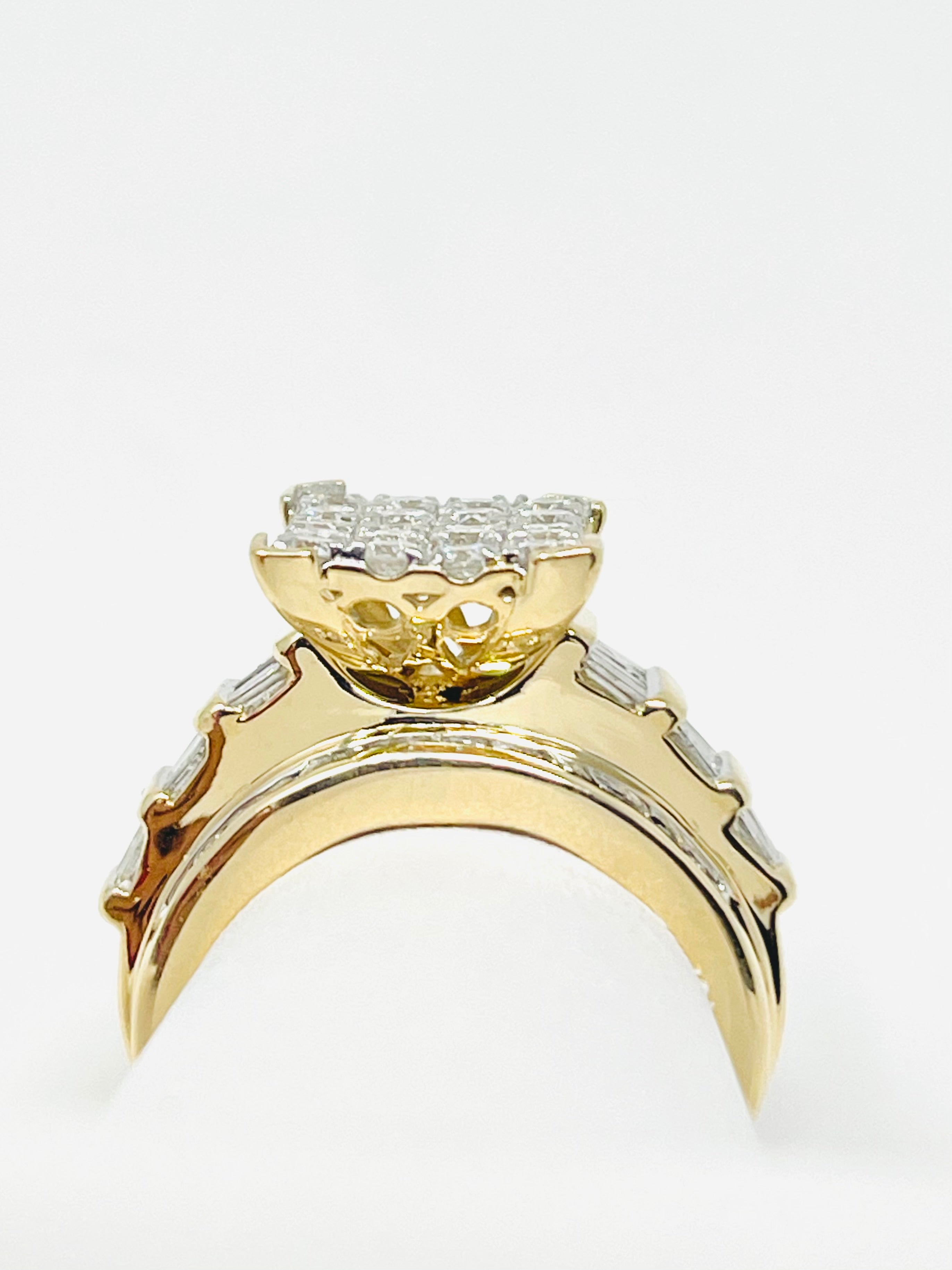 10K Yellow Gold Princess Square Diamond Cluster Bridal Wedding Engagement Ring 1.5Ct